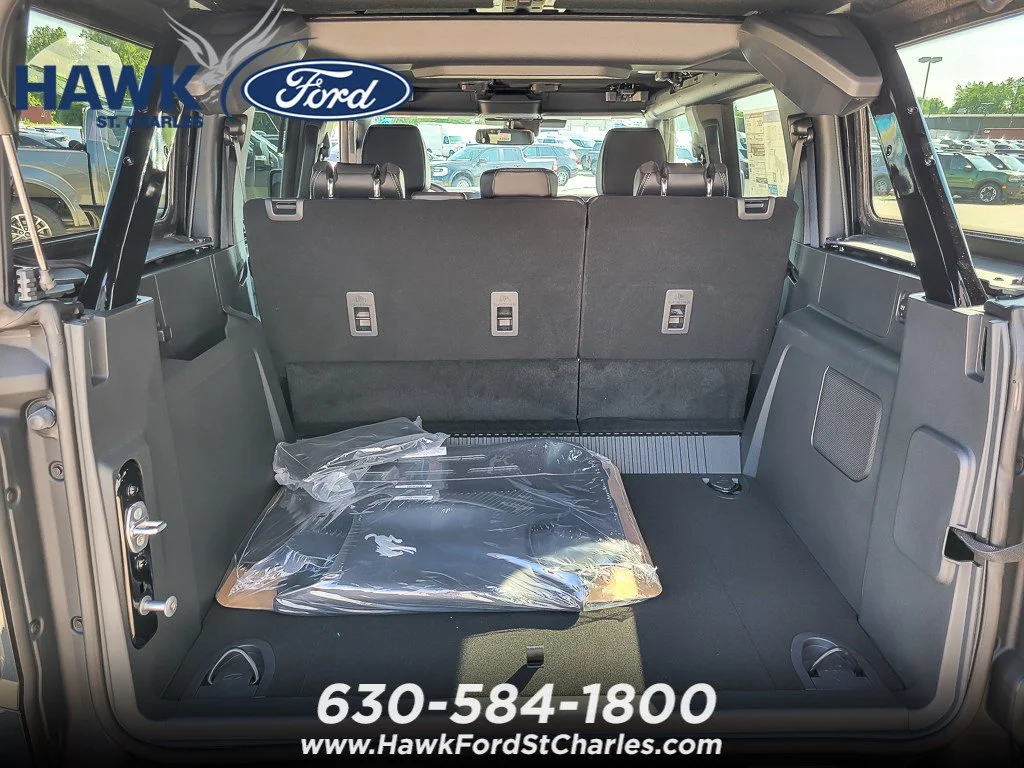 New 2026 Shadow Black Ford Outer Banks image 15