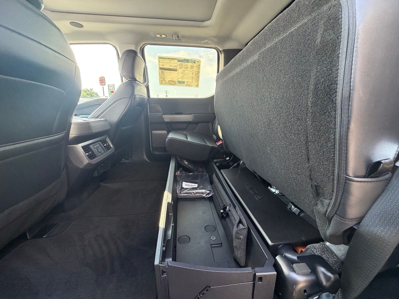 2026 Ford F-350 Super Duty Lariat - Photo 27