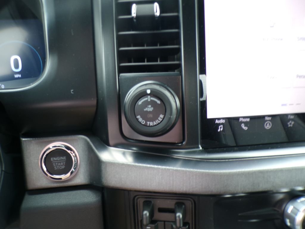 New 2026 Star White Metallic Tri-Coat Ford F-250® Platinum® image 19