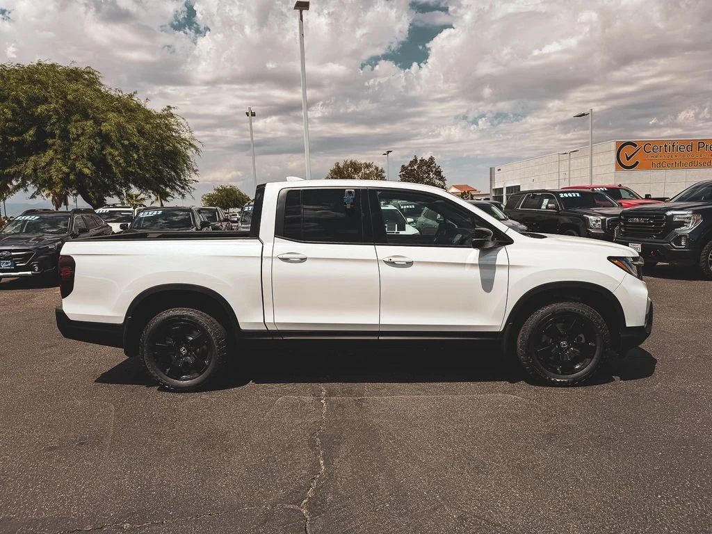 New 2026 Platinum White Pearl Honda Black Edition image 8