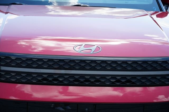 Used 2024 Red Hyundai Calligraphy image 4