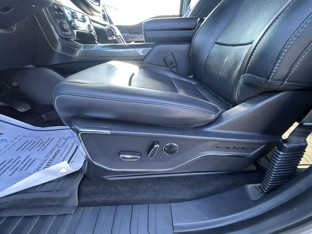 Used 2023 Gray Ford Lariat image 18