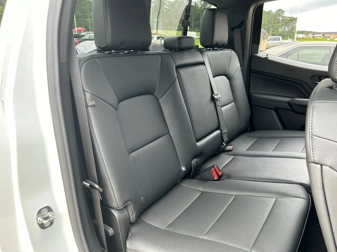 New 2026 Summit White Chevrolet LT image 17
