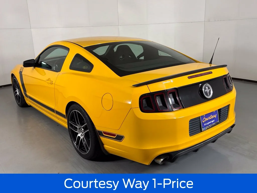 Used 2013 Yellow Ford Boss 302 image 9
