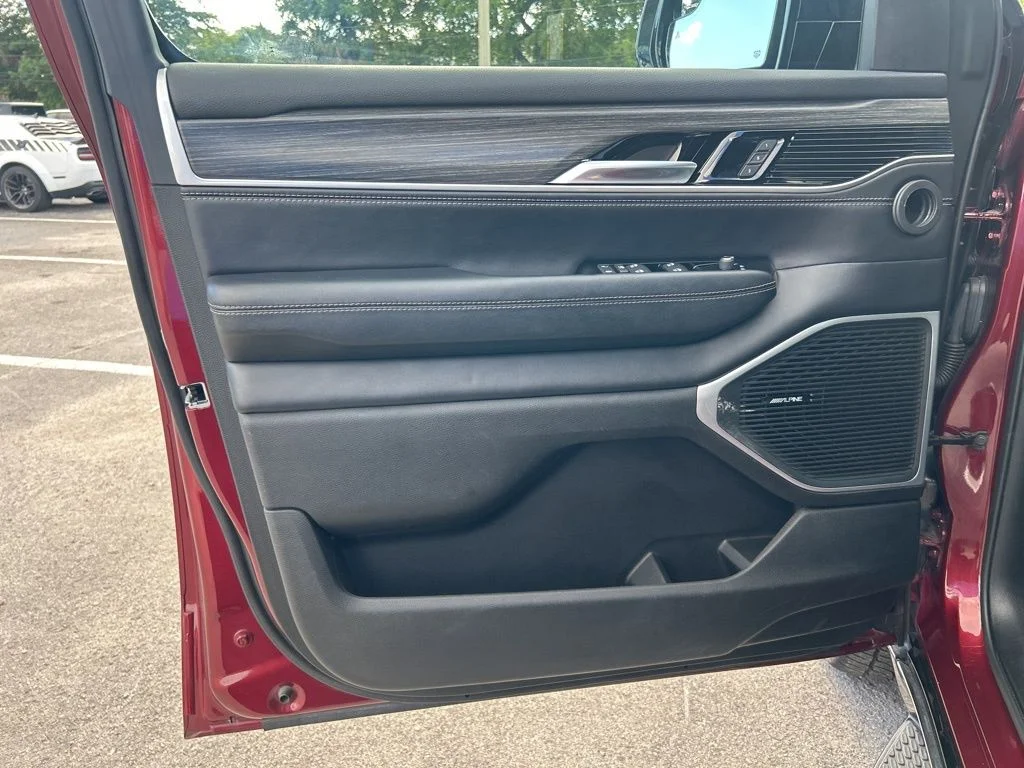Used 2023 Red Jeep Series III image 30