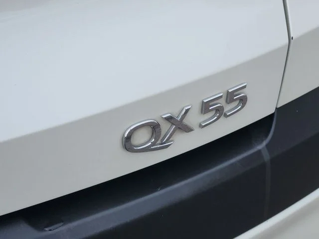 Certified Used 2023 Majestic INFINITI ESSENTIAL image 27