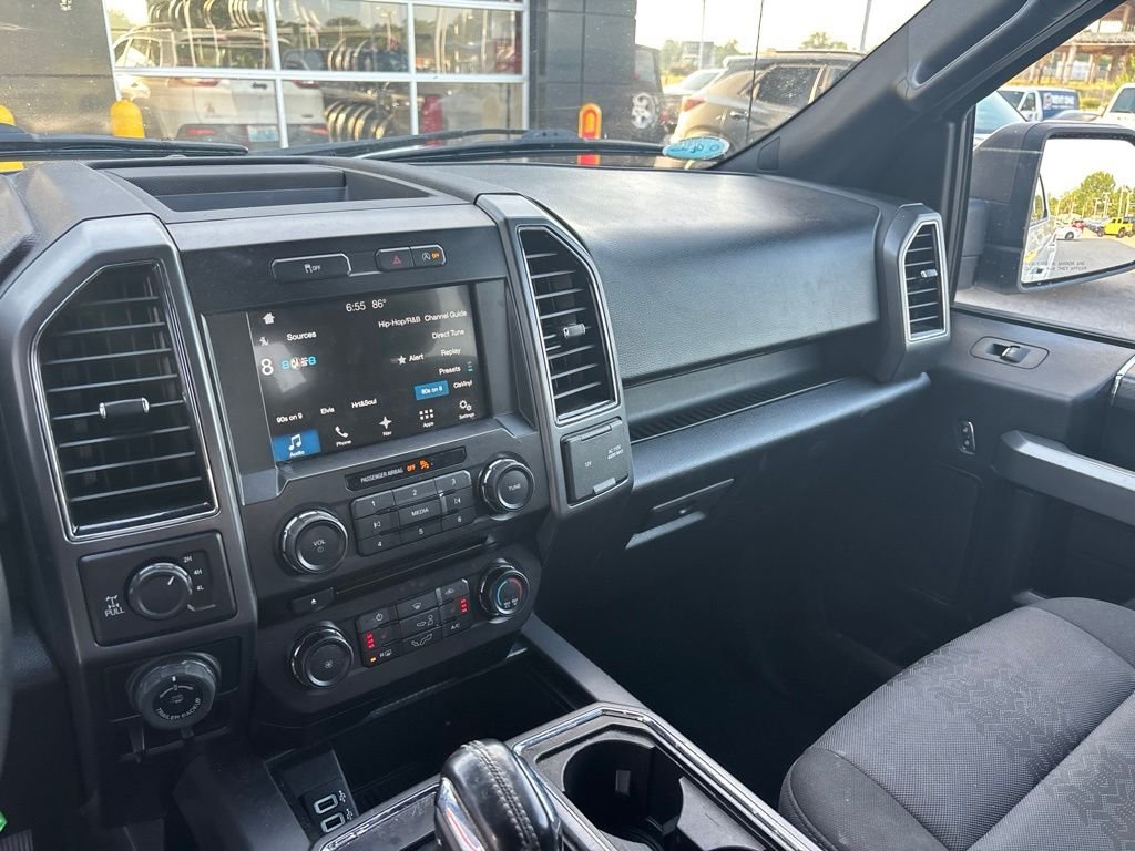 Used 2018 White Ford XLT image 30