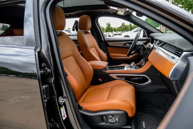 2026 Jaguar F-Pace R-Dynamic S - Photo 42