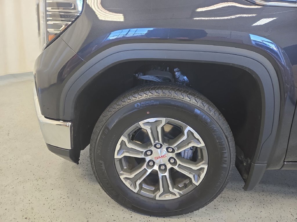 2025 GMC Sierra 1500 SLT - Photo 41