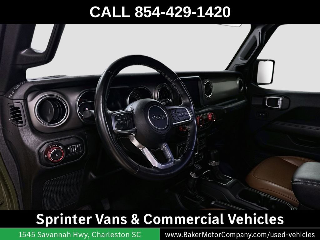Used 2021 Green Clearcoat Jeep Unlimited Rubicon image 4