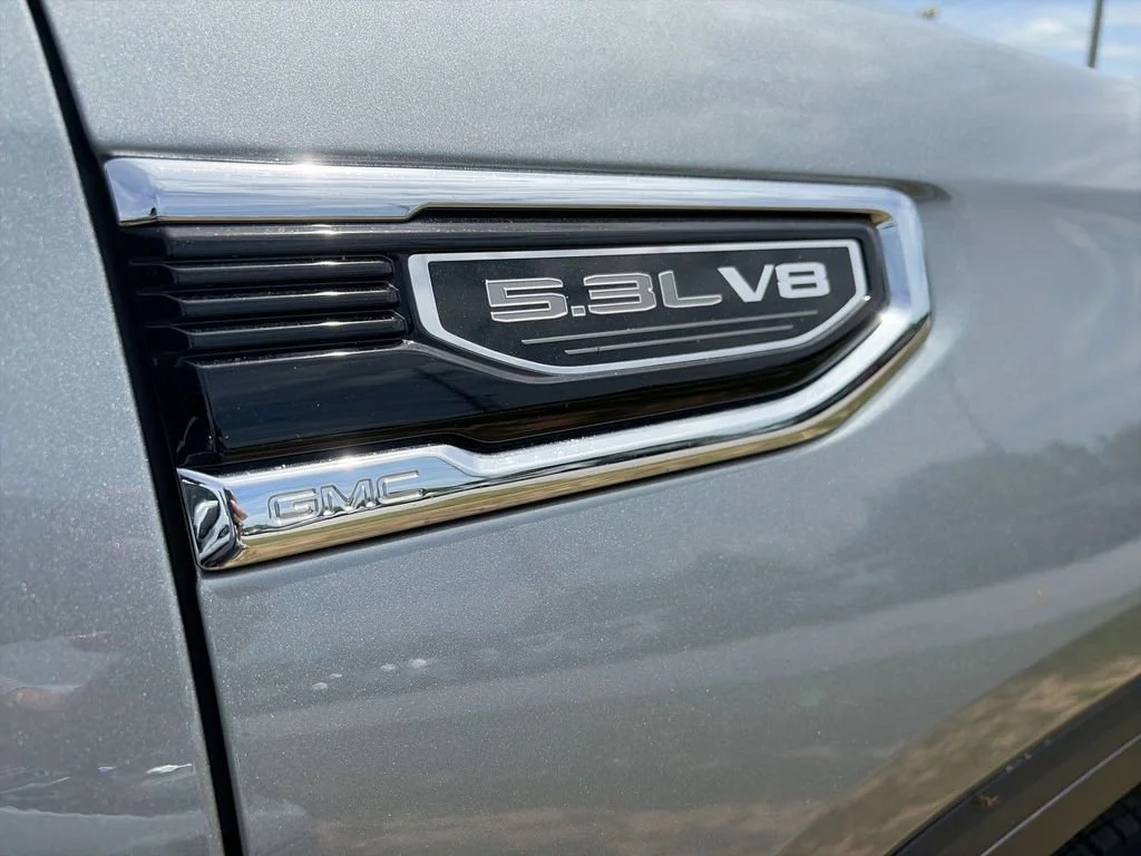 2026 GMC Sierra 1500 SLT - Photo 38
