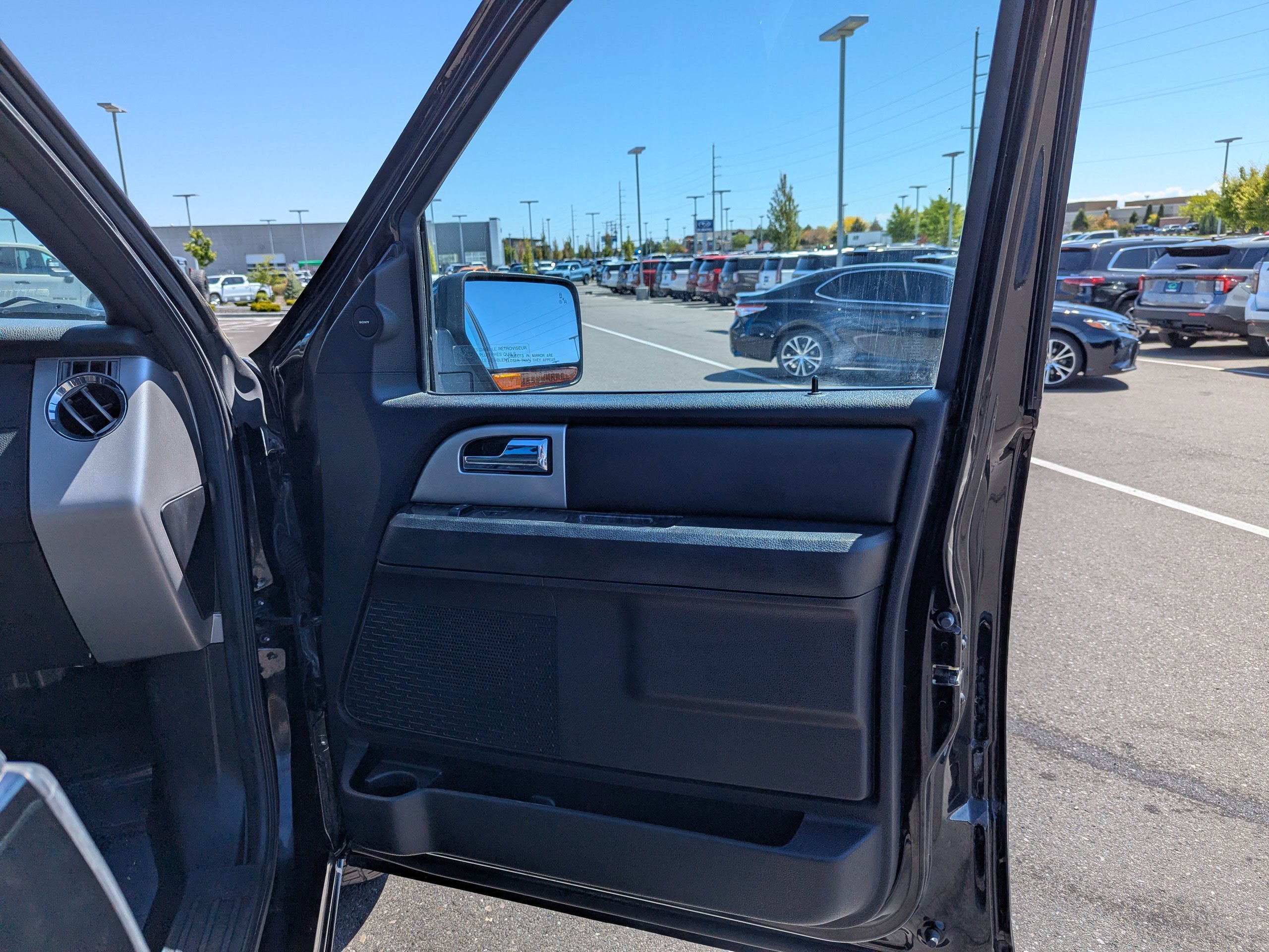 Used 2017 Black Ford Limited image 41