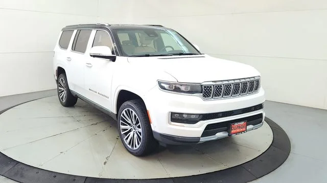 Used 2022 White Jeep Series III image 14