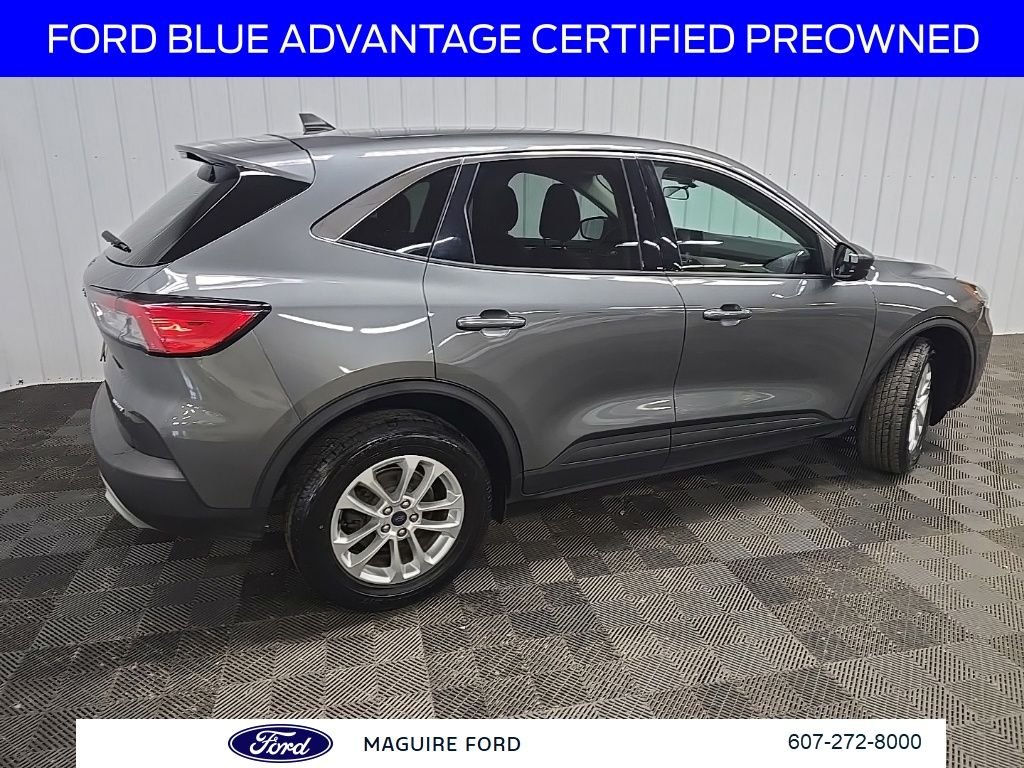 Used 2022 Gray Ford SE image 4