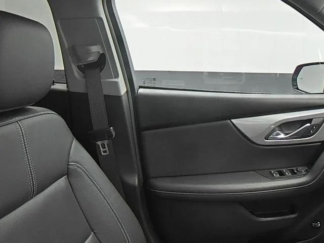 Used 2024 Gray Chevrolet LT image 34