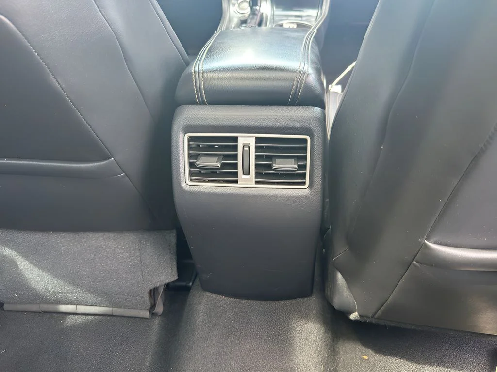 Used 2017 Super Black Nissan Platinum image 18