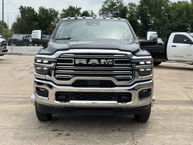 New 2026 Diamond Black Crystal Pearl-Coat Exterior Paint RAM Laramie image 13