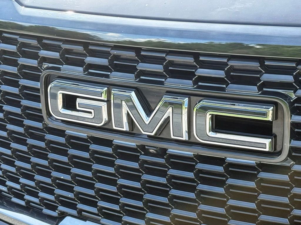 Used 2024 Black GMC Denali Ultimate image 8