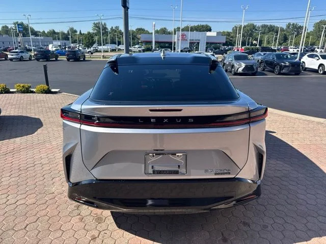 New 2026 Iridium Lexus PREMIUM AWD image 9