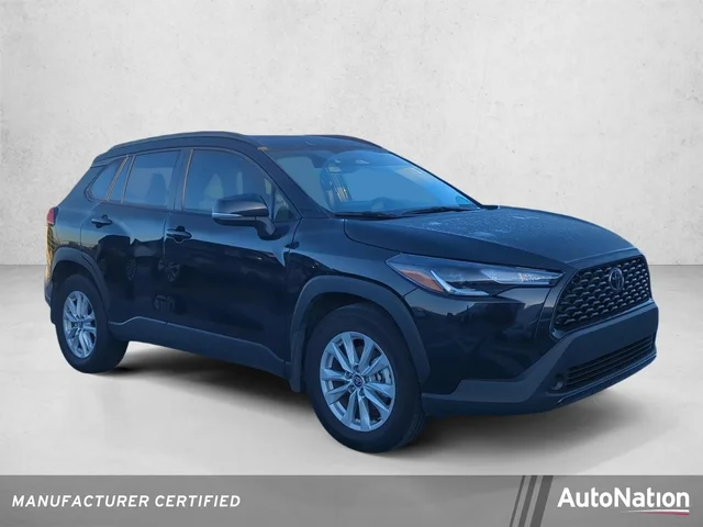 2025 Toyota Corolla Cross LE
