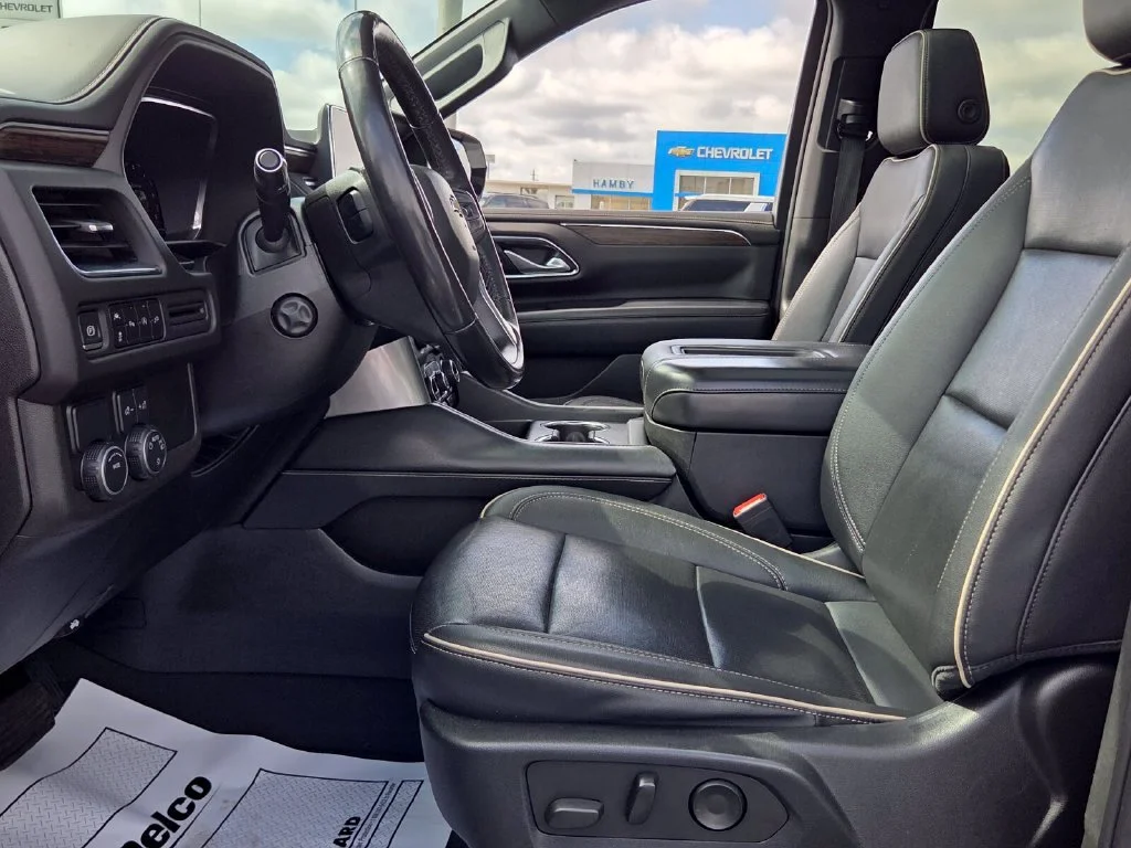 Used 2022 Summit White Chevrolet Premier image 5