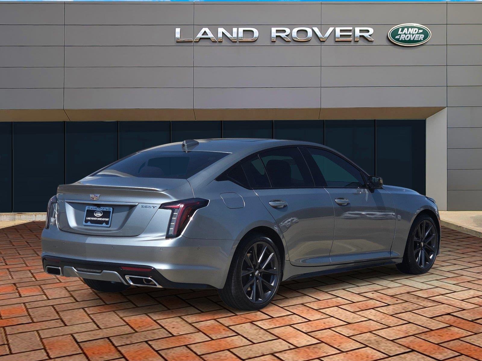 Used 2023 Argent Silver Metallic Cadillac Sport image 4