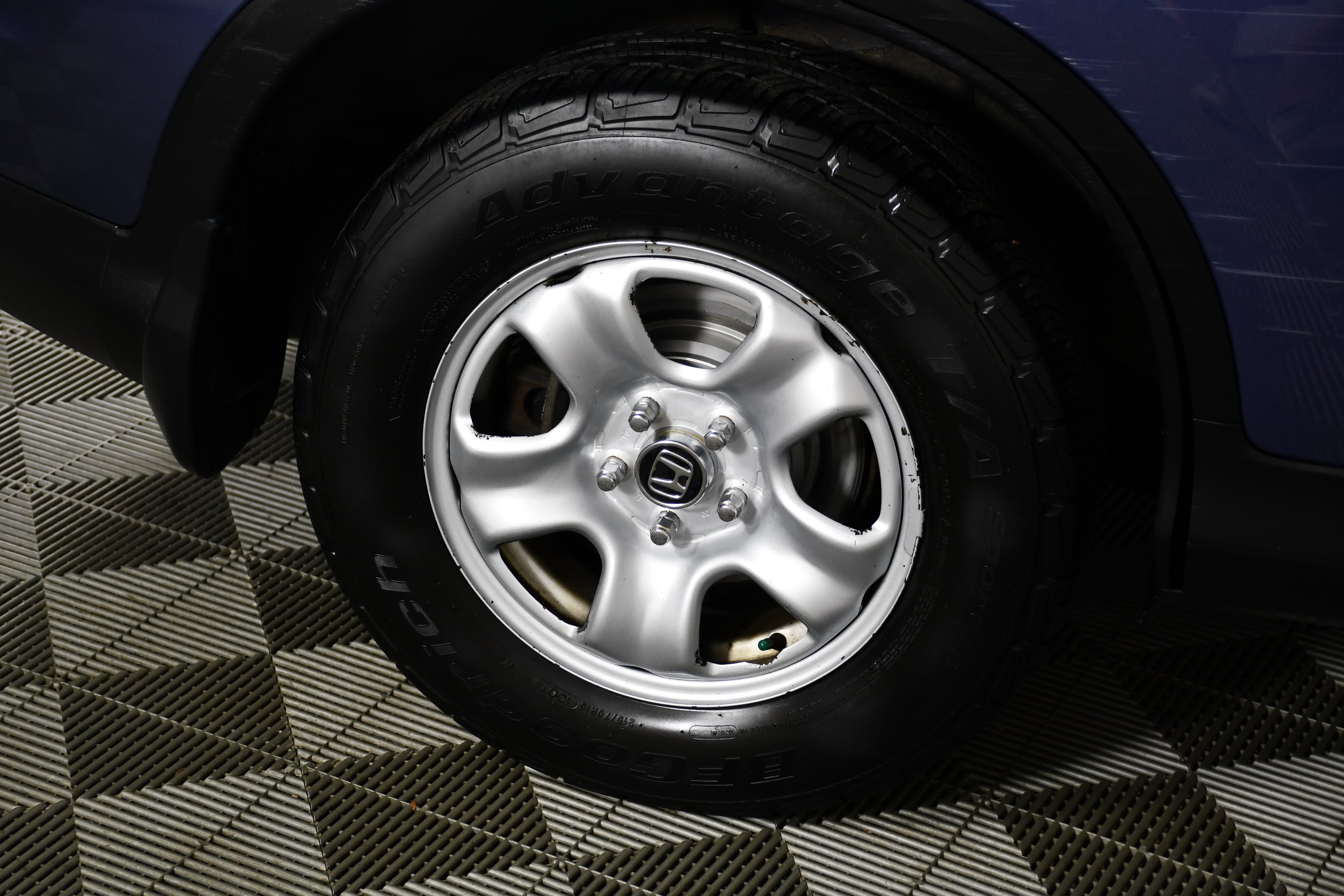 Used 2014 Twilight Blue Metallic Honda LX image 51
