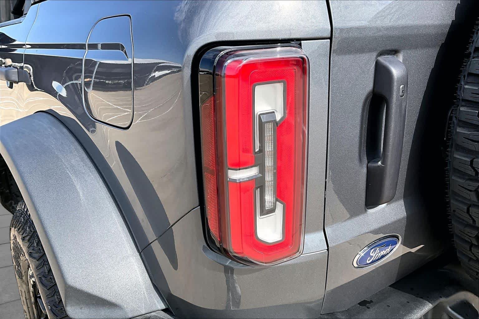 Used 2024 Carbonized Gray Metallic Ford Wildtrak image 27