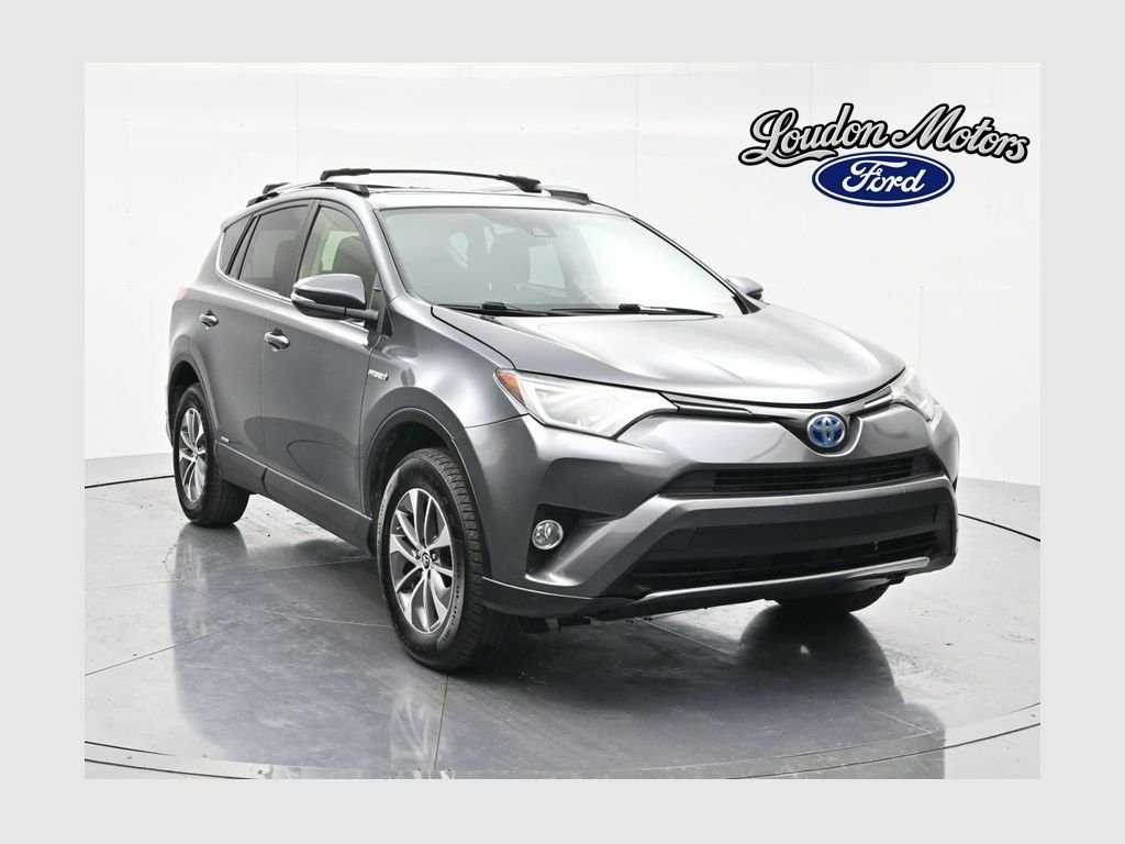 2017 Toyota RAV4 Hybrid XLE AWD's photo