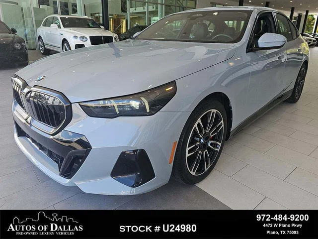 2025 BMW 5 Series 530i