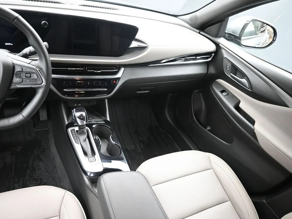 Used 2025 Gray Buick Avenir image 15