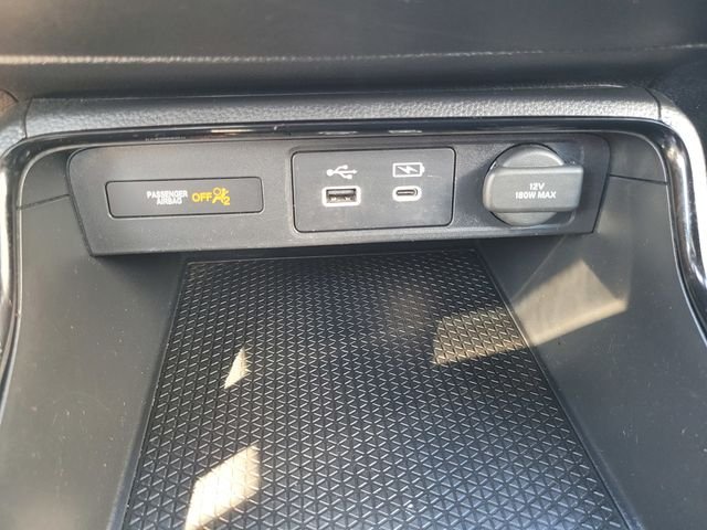 Used 2025  Honda Sport image 26