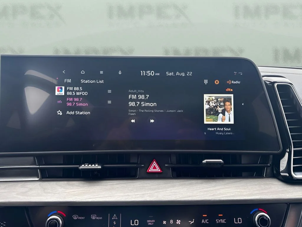 Used 2025 Red Kia X-Line image 11