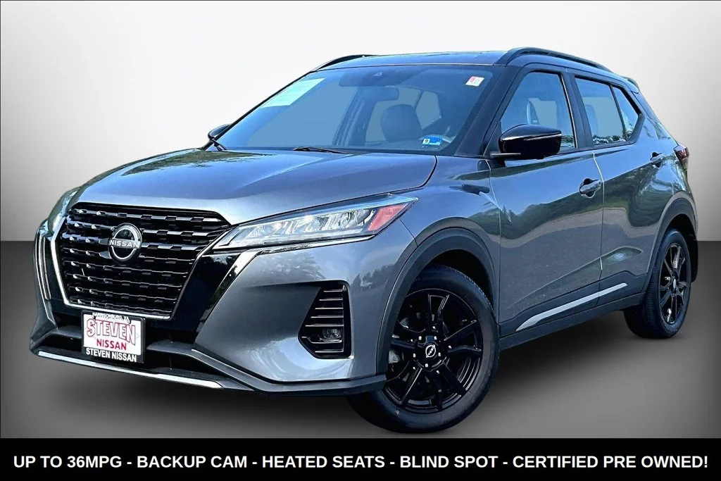 Used 2024 Gray Nissan SR image 3