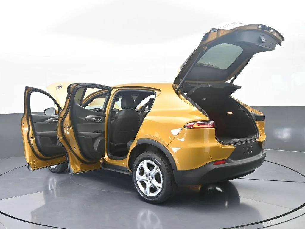 Used 2024 Acapulco Gold Dodge GT Plus image 79