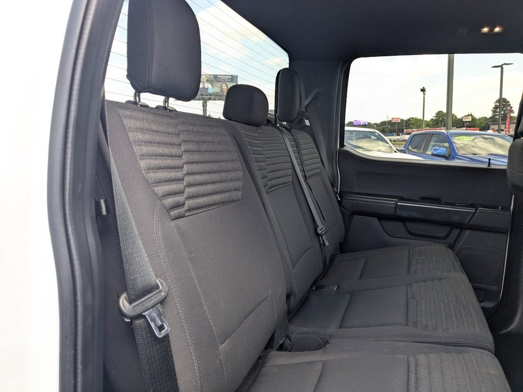 Used 2023  Ford XL 2WD SuperCrew 5.5