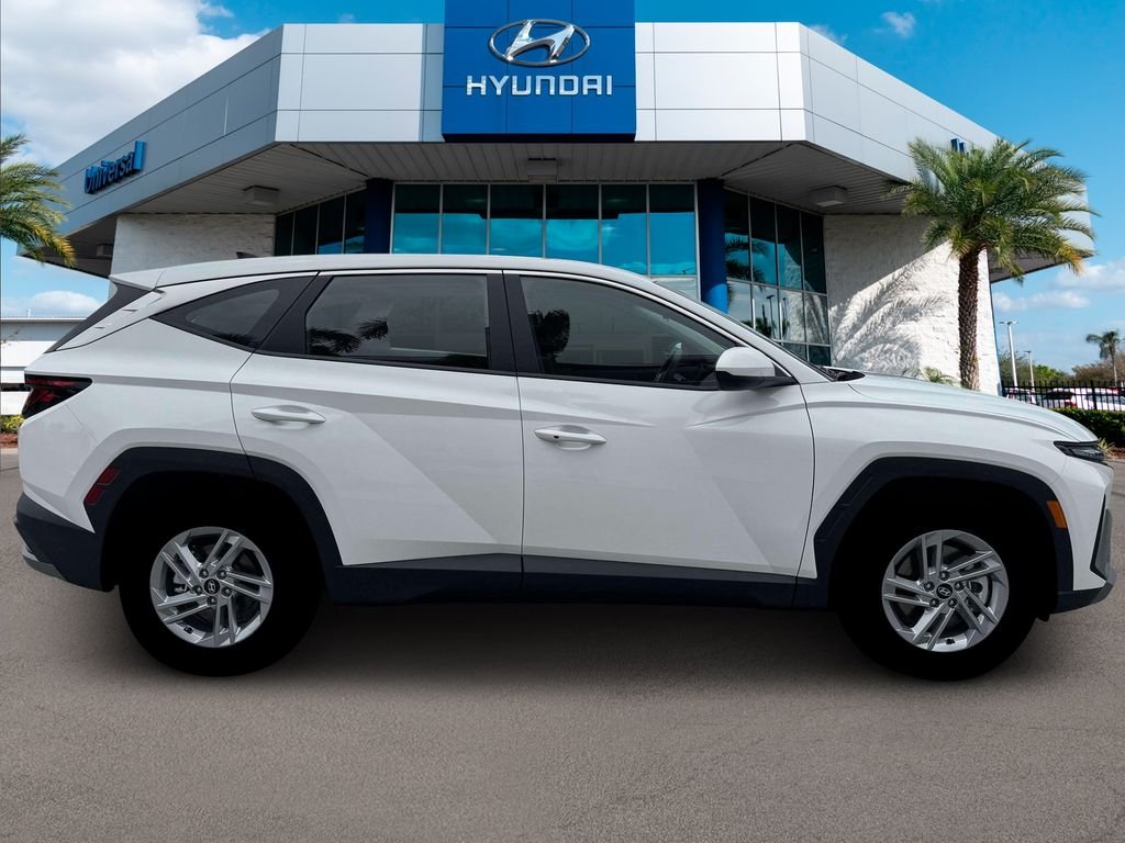 New 2026 White Hyundai SE FWD image 29