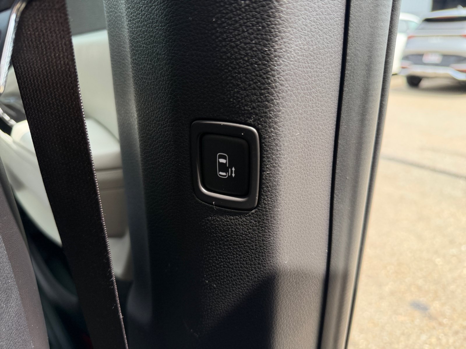 Used 2024 Aurora Black Pearl Kia SX image 36