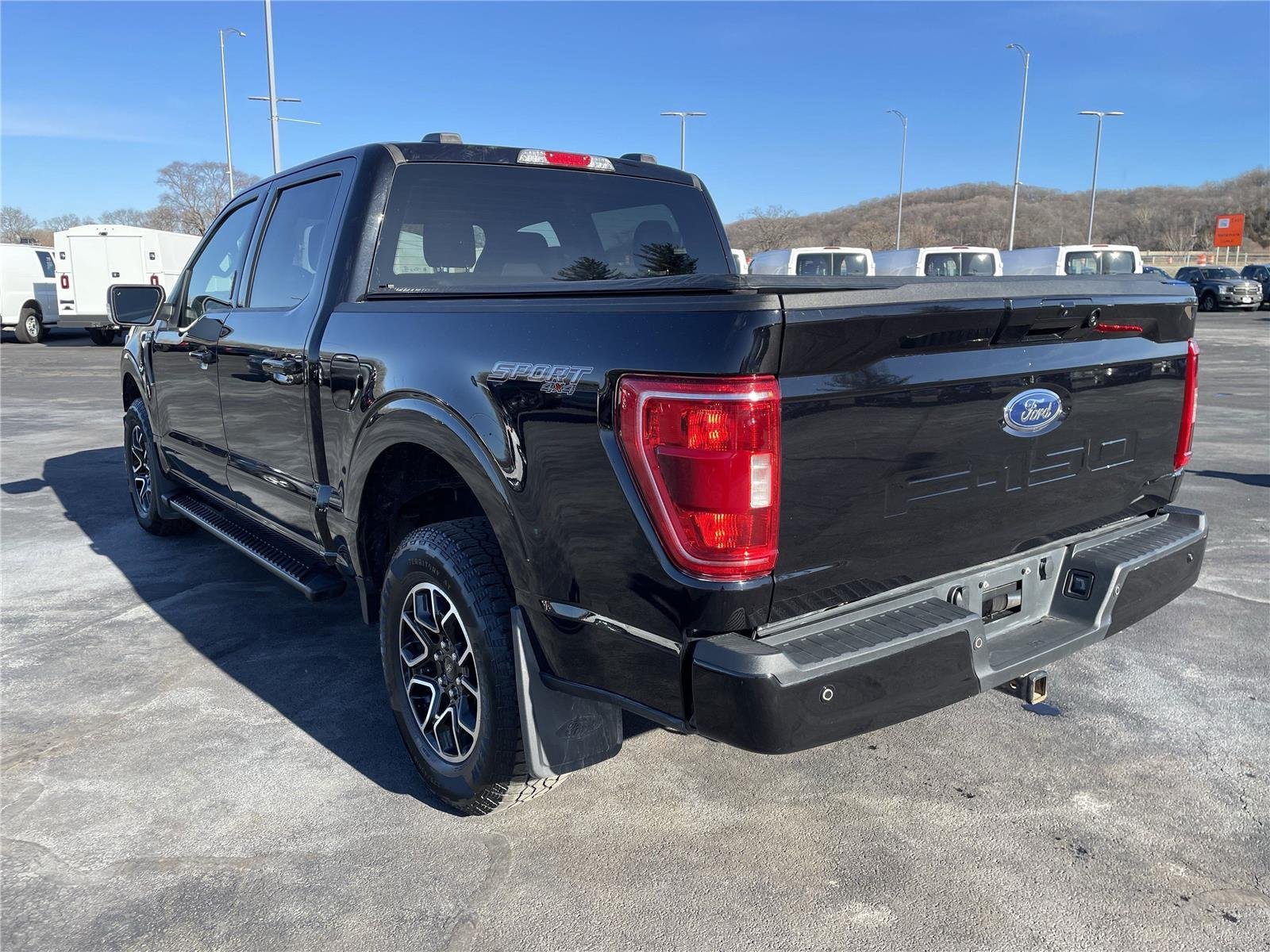 Used 2022 Agate Black Ford XLT image 3