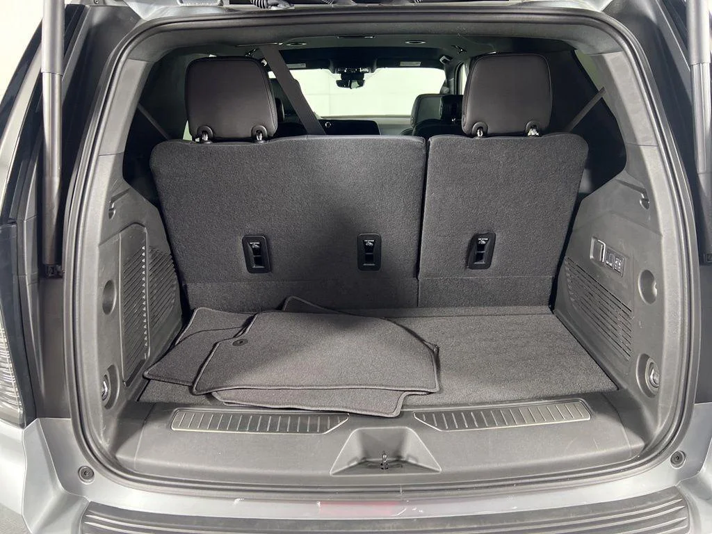 Used 2026 Sterling Gray Metallic Chevrolet RST image 4