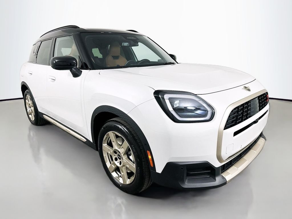 New 2027 White MINI Iconic image 3