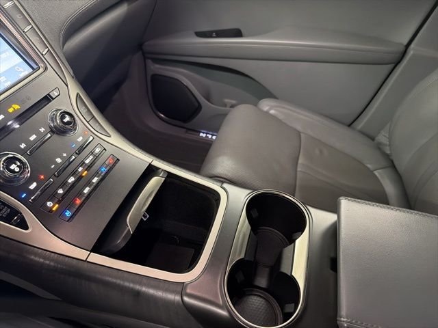 Used 2020 Black Lincoln Reserve image 29