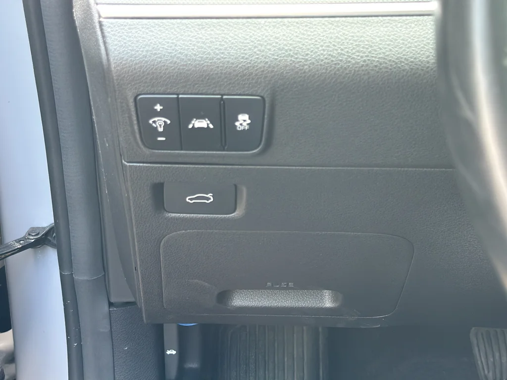 Used 2023 Gray Kia GT-Line image 27