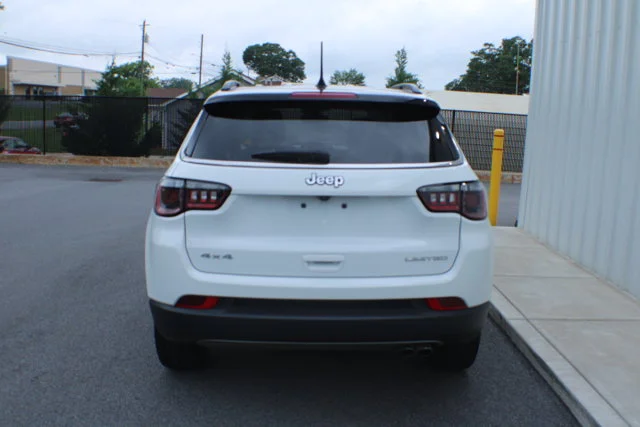 Used 2022 Bright White Clearcoat Jeep Limited image 15