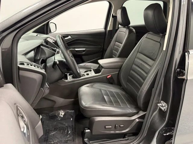 Used 2018 Gray Ford Titanium image 14
