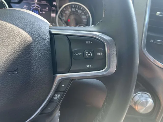 Used 2023 Red Ram Laramie image 27