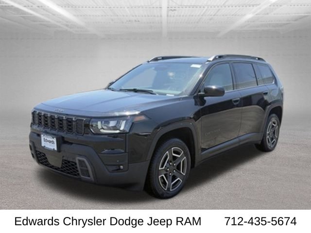 New 2026 Diamond Black Crystal Pearlcoat Jeep Laredo image 3