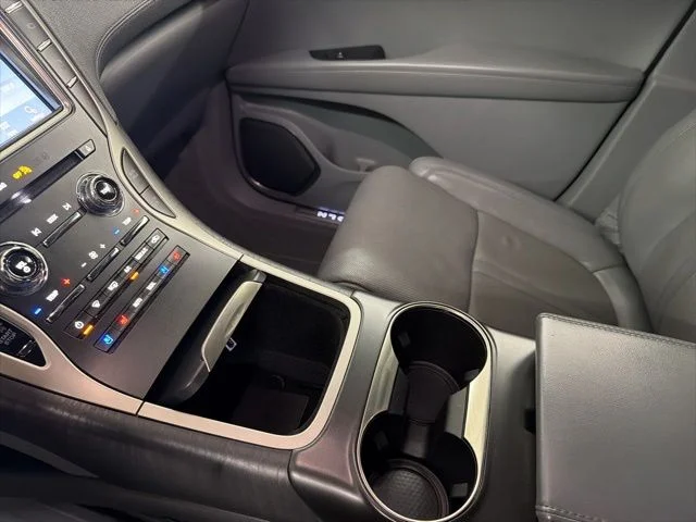 Used 2020 Black Lincoln Reserve image 29