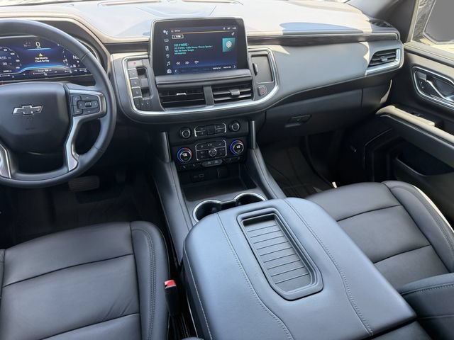 Used 2023 Black Chevrolet Z71 image 20