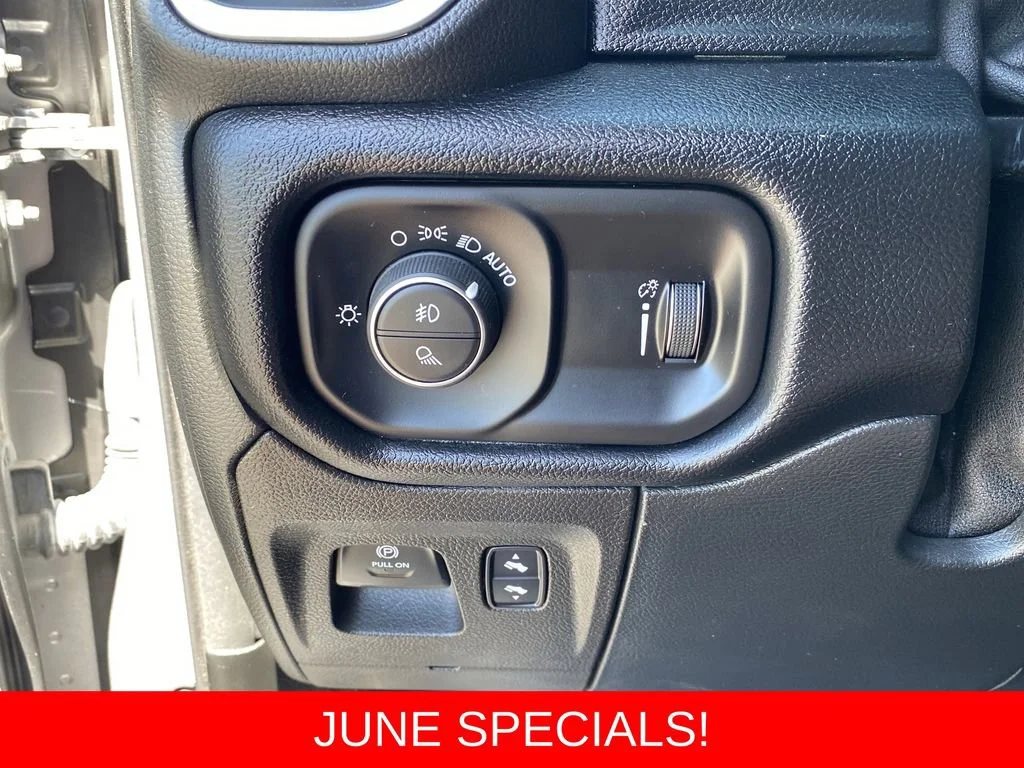 Used 2022 Silver Ram Big Horn image 19